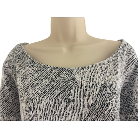 Sharangano Black & White Textured Knit Shift Dress Bell Sleeves Size 24W 3X Plus - Picture 2 of 8